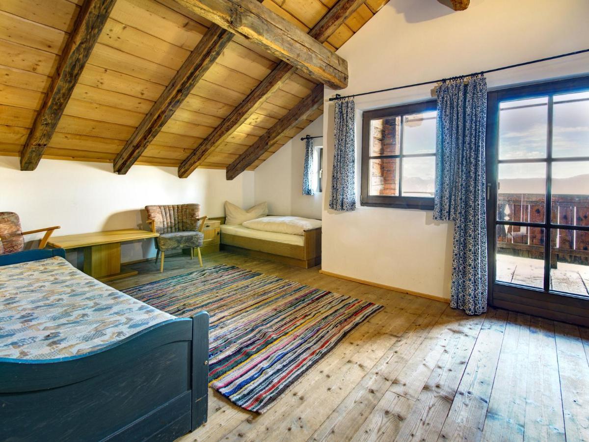 Apartment In Lienz With A Balcony Obernussdorf Kültér fotó